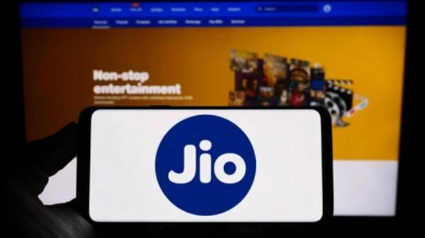 Jio Offer: 2GB Daily Data, Unlimited Calls, and Netflix Subscription for Rs 1,299