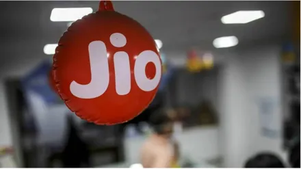 Jio-Tariff-Hike-2025:-What-to-Expect-and-How-It-Impacts-You